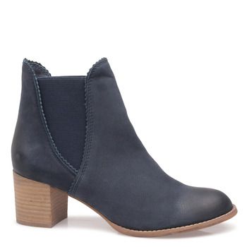 Django and Juliette Sadore