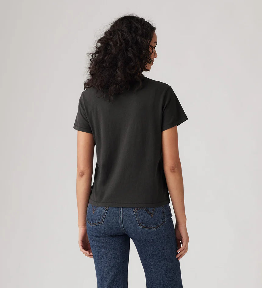 Levi's® Women's Graphic Classic Tee