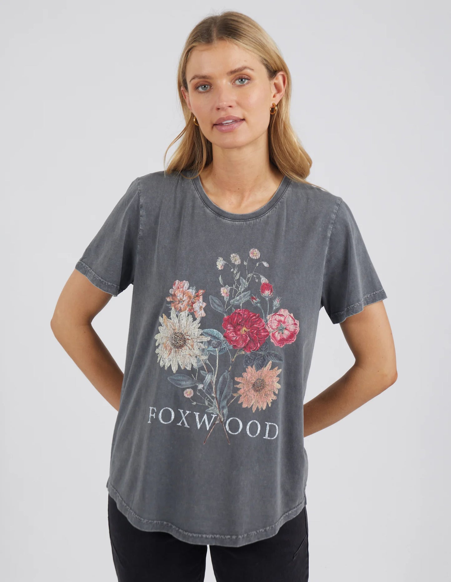 Foxwood Bouquet Tee