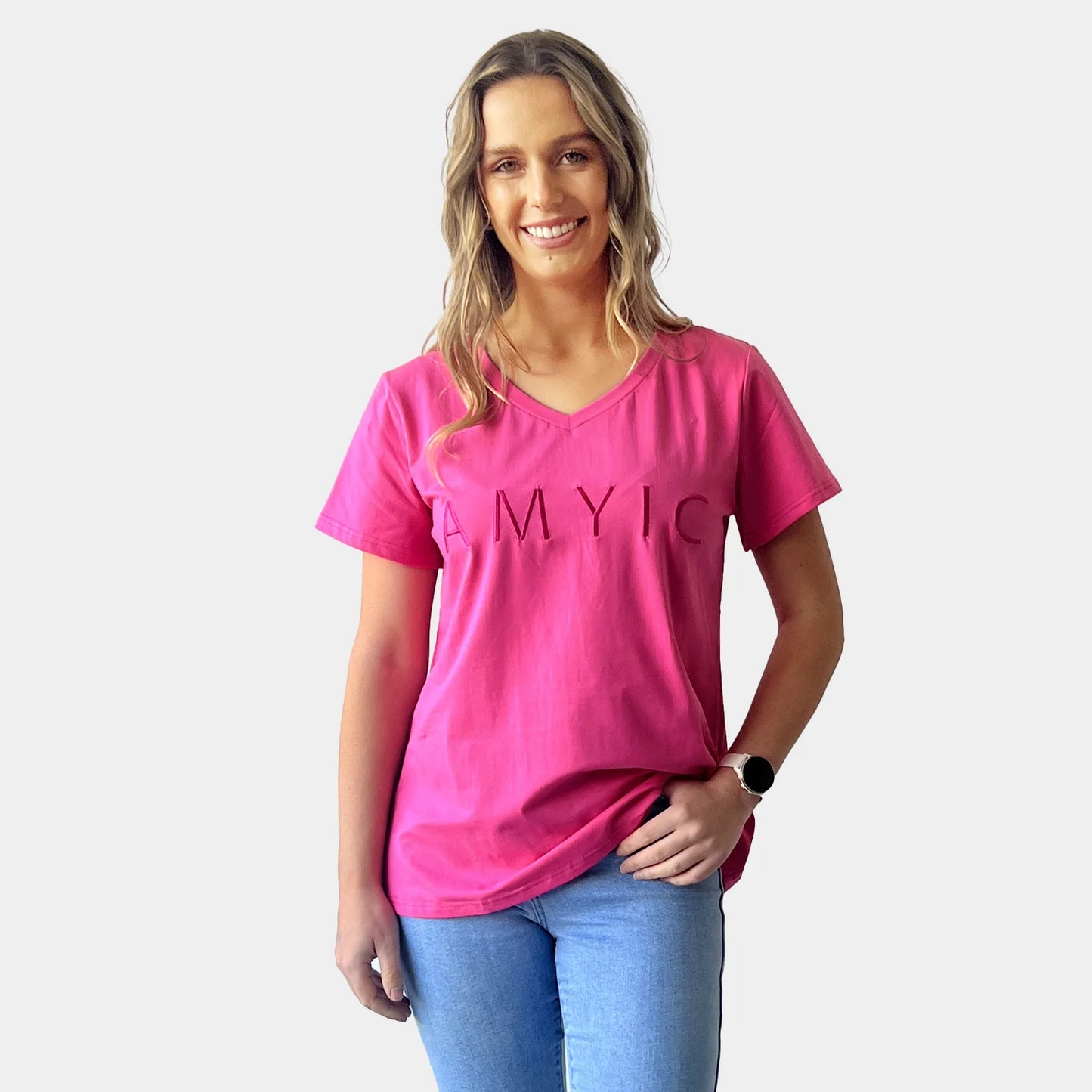 Amyic Embroidery Letters V Neck Tee